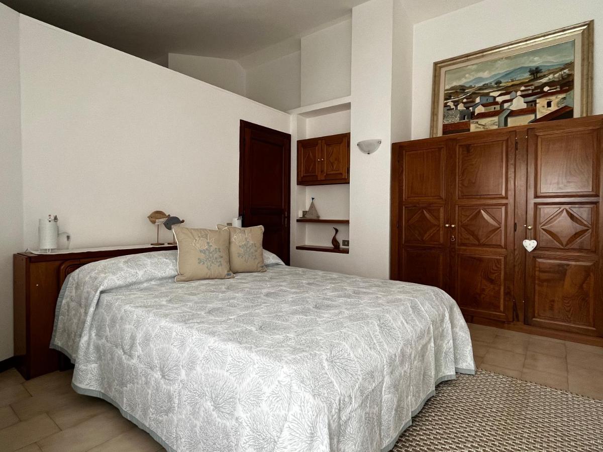 Cala Gonone Holiday Flats Exterior photo